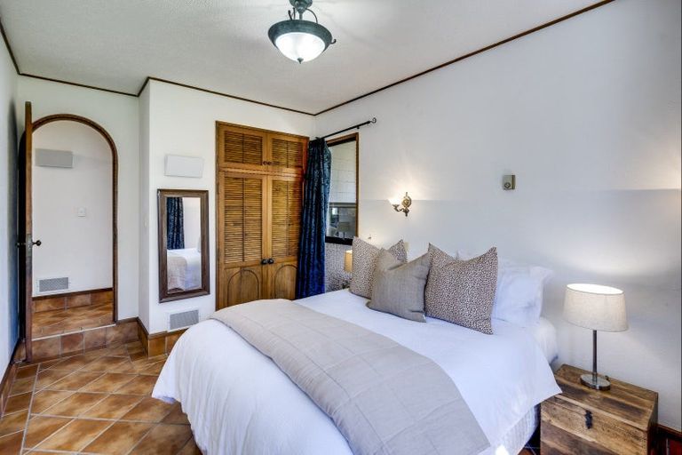 Photo of property in 74 Le Quesne Road, Bay View, Napier, 4104