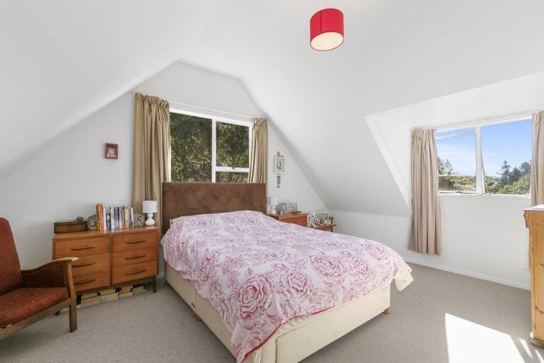 Photo of property in 42 Mcgowan Road, Wainuiomata, Lower Hutt, 5014