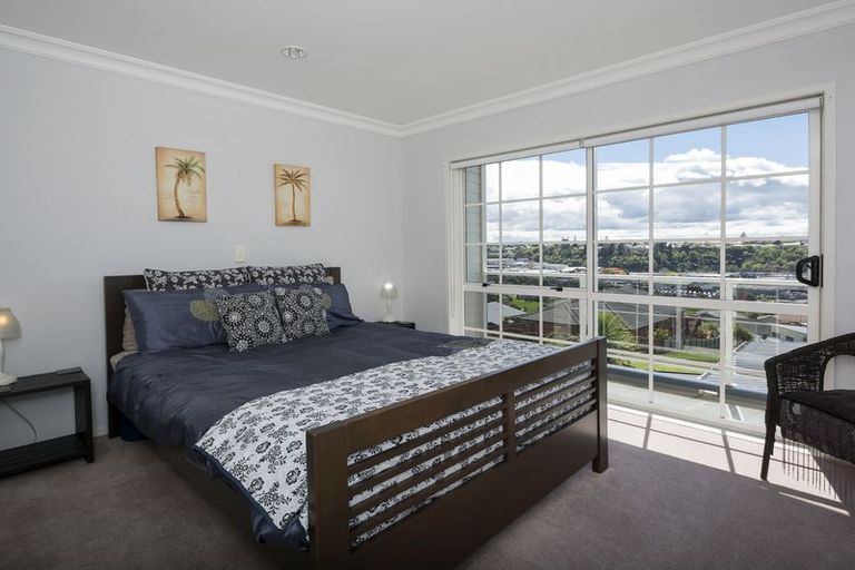 Photo of property in 63 Waterside Drive, Pyes Pa, Tauranga, 3112