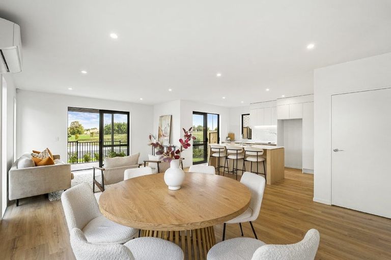 Photo of property in 19 Karamu Street, Flat Bush, 2019
