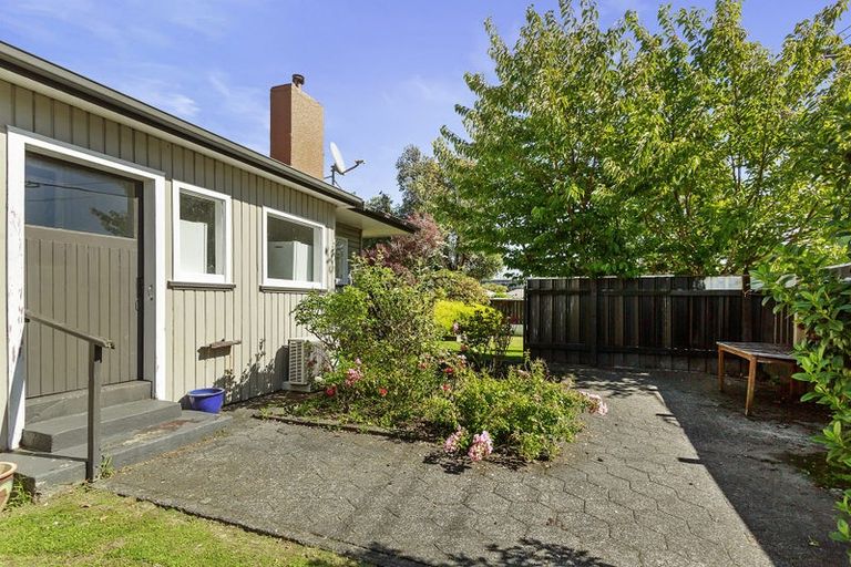 Photo of property in 86 Gibbons Street, Ebdentown, Upper Hutt, 5018