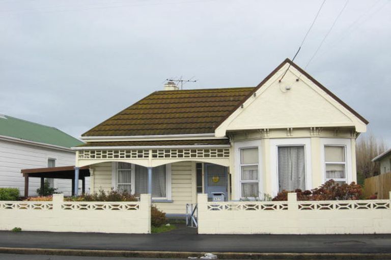 Photo of property in 197 Macandrew Road, South Dunedin, Dunedin, 9012