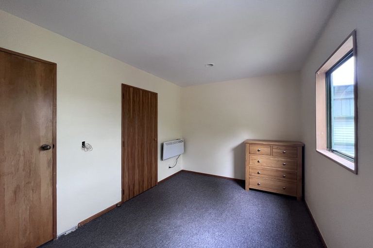 Photo of property in 117a Wynyard Crescent, Fernhill, Queenstown, 9300