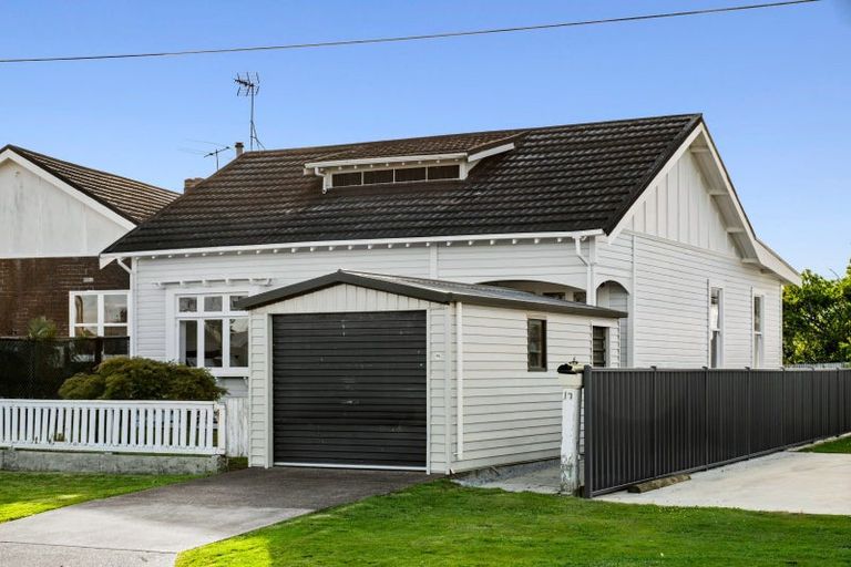 Photo of property in 17 Hunter Street, Te Hapara, Gisborne, 4010