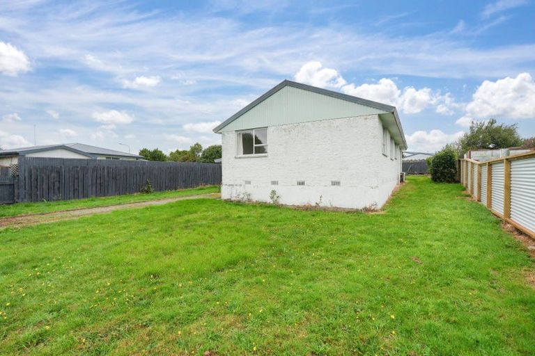 Photo of property in 44 Dundee Place, Strathern, Invercargill, 9812