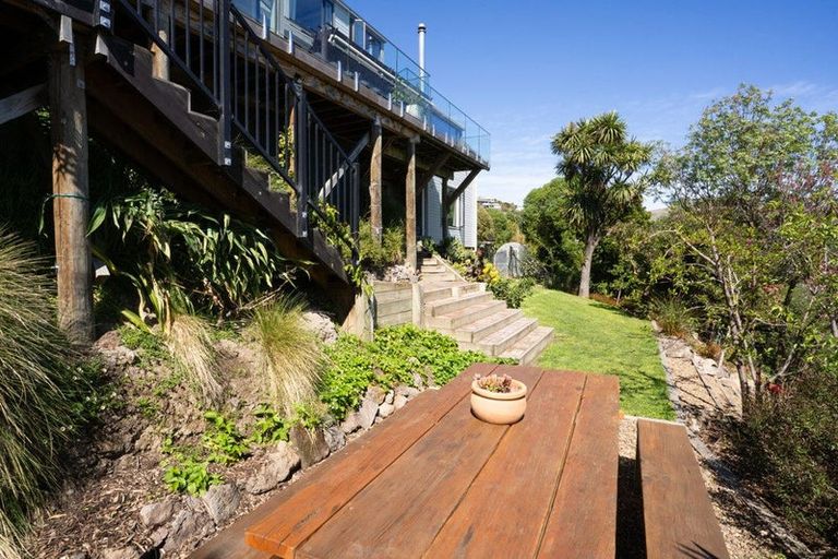 Photo of property in 3 Roland Lane, Mount Pleasant, Christchurch, 8081