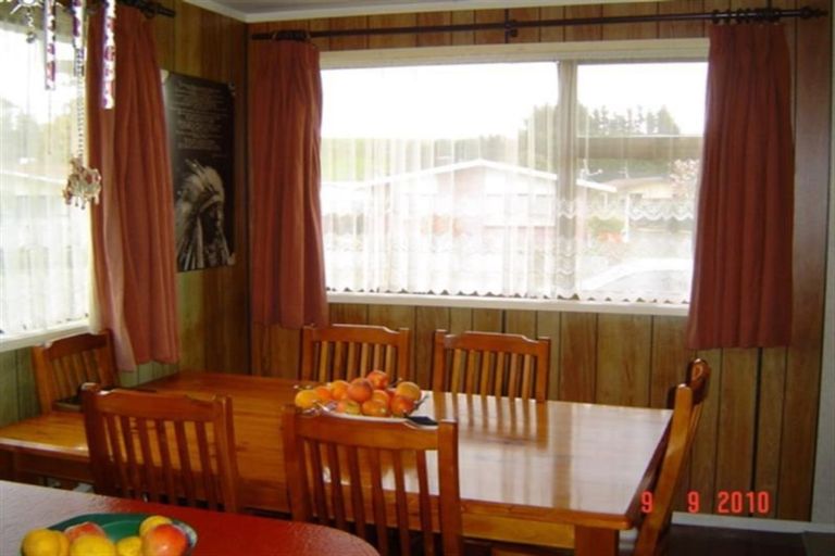 Photo of property in 12 Te Whena Place, Waitara, 4320