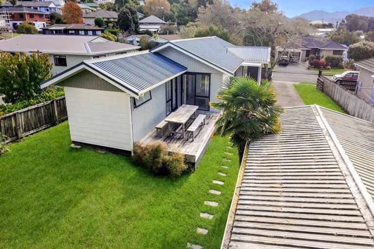Photo of property in 32 Coquette Street, Warkworth, 0910