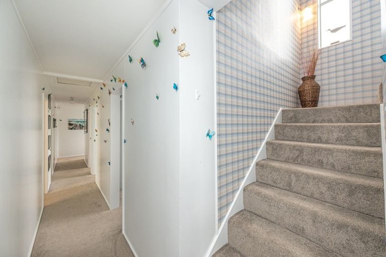 Photo of property in 19 Cross Street, Castlecliff, Whanganui, 4501