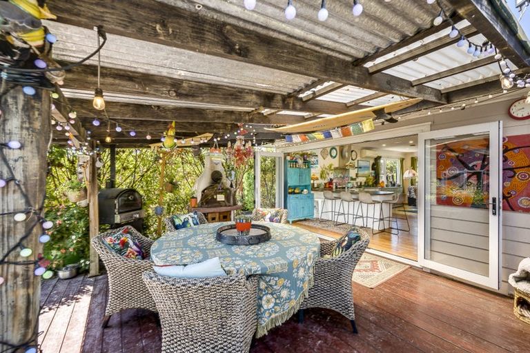 Photo of property in 56 Clarence Cox Crescent, Pirimai, Napier, 4112