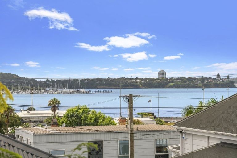 Photo of property in 1/20 Richmond Avenue, Northcote Point, Auckland, 0627