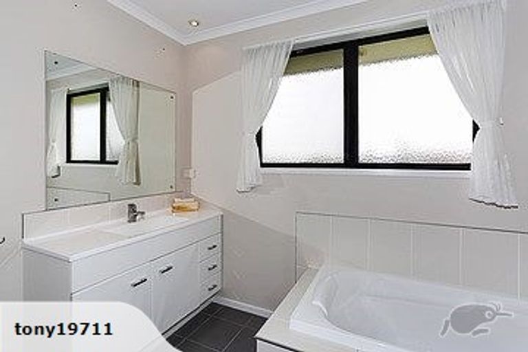 Photo of property in 5 Merlot Place, Te Kauwhata, 3710