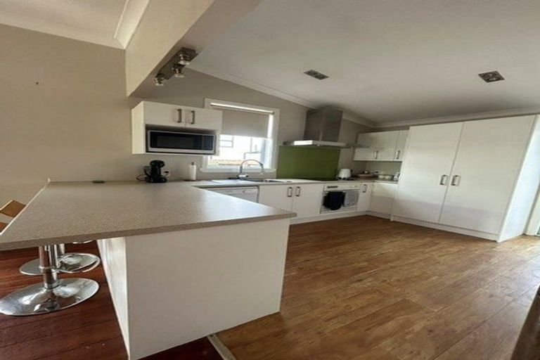 Photo of property in 3/238 Edgeware Road, Edgeware, Christchurch, 8013