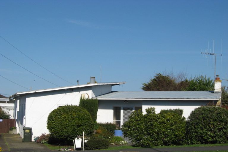 Photo of property in 9 Puriri Street, Gonville, Whanganui, 4501