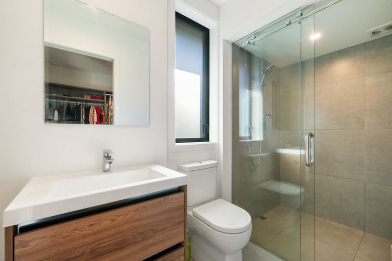 Photo of property in 11 Sarges Way, Lake Hawea, Wanaka, 9382