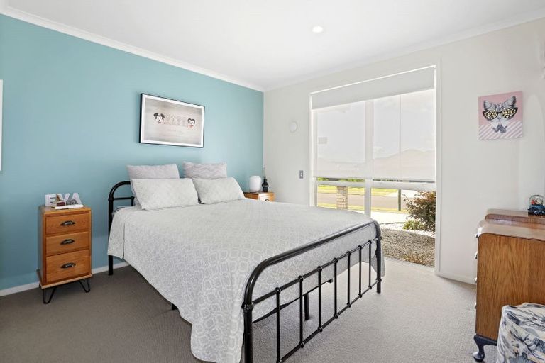 Photo of property in 47 Hamon Place, Pukehangi, Rotorua, 3015