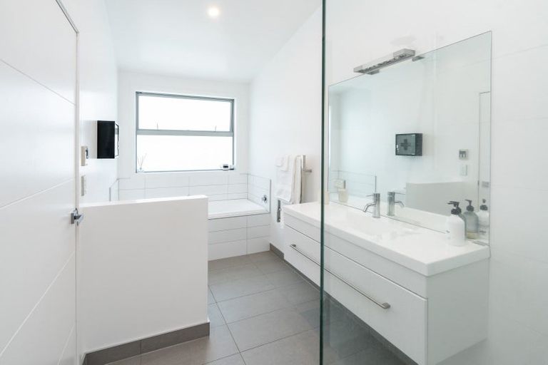 Photo of property in 13 Semaphore Lane, Whitby, Porirua, 5024