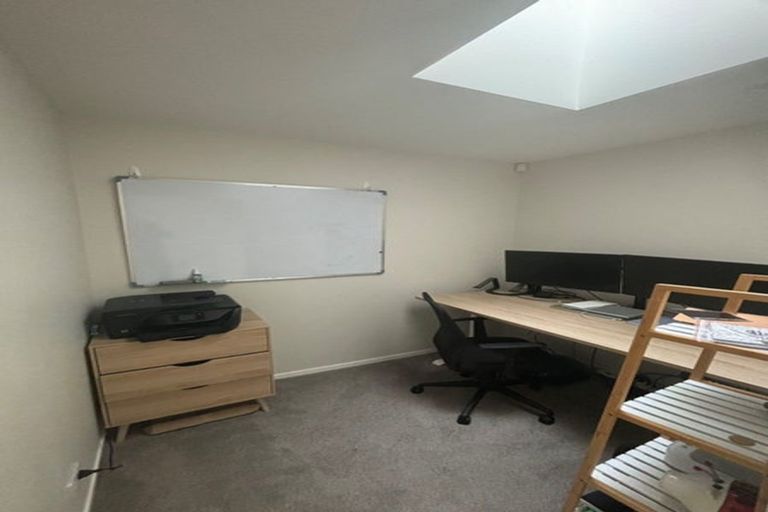 Photo of property in 15 Desalt Drive, Hobsonville, Auckland, 0616