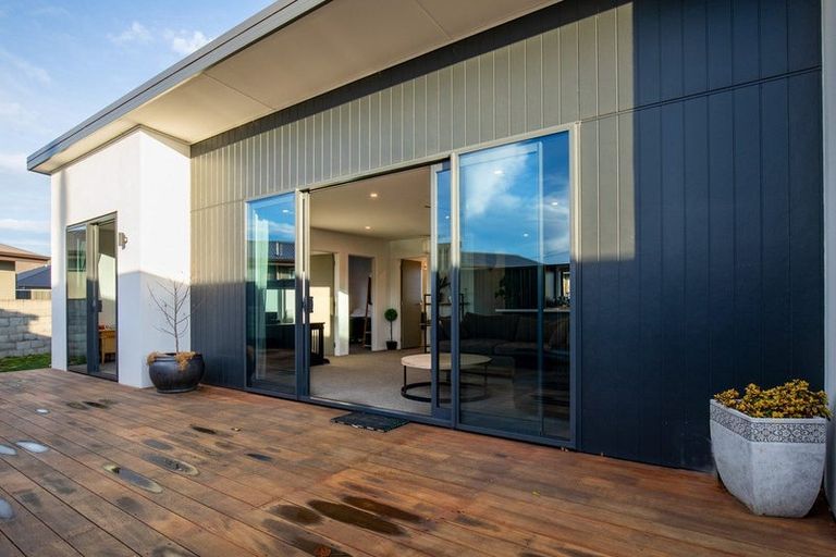 Photo of property in Terrace Butchery, 11-13 Spencer Street, Alexandra, 9320