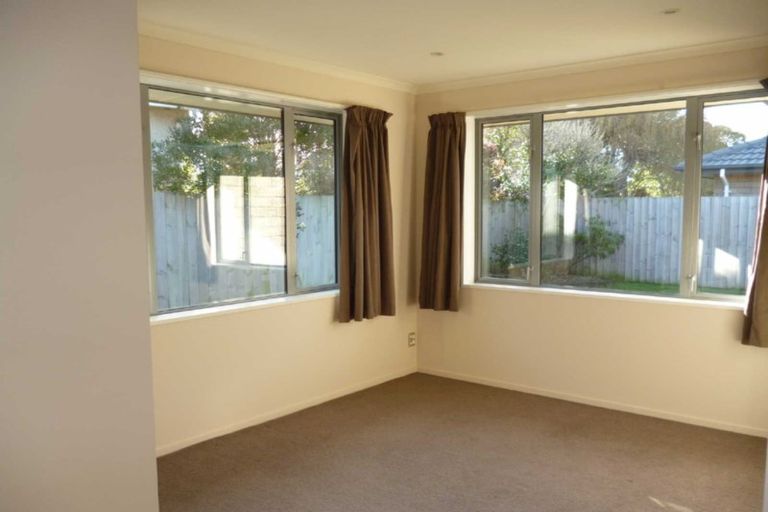Photo of property in 27a Estuary Road, New Brighton, Christchurch, 8061