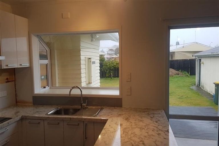 Photo of property in 17 Clouston Crescent, Fenton Park, Rotorua, 3010