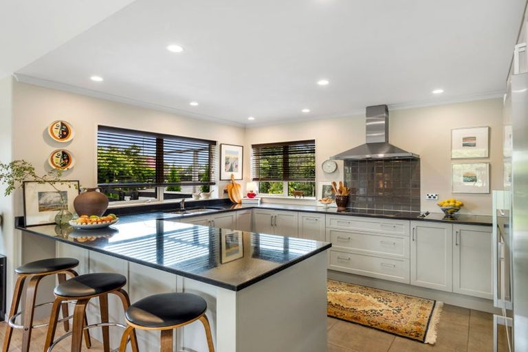 Photo of property in 20 Teviotview Place, Amberley, 7410