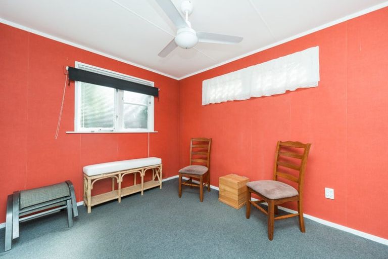 Photo of property in 28 Karamea Crescent, Kelvin Grove, Palmerston North, 4414
