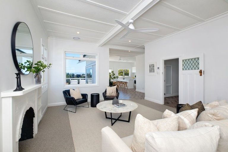 Photo of property in 44 Simla Terrace, Hospital Hill, Napier, 4110