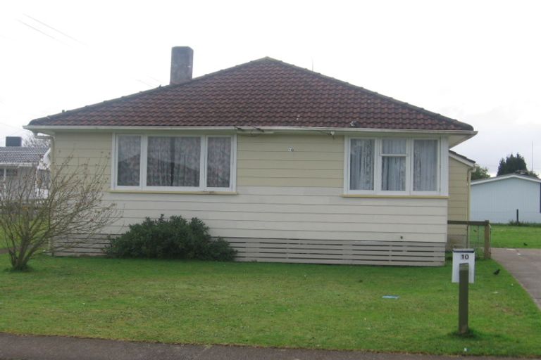 Photo of property in 10 Bates Street, Papakura, 2110