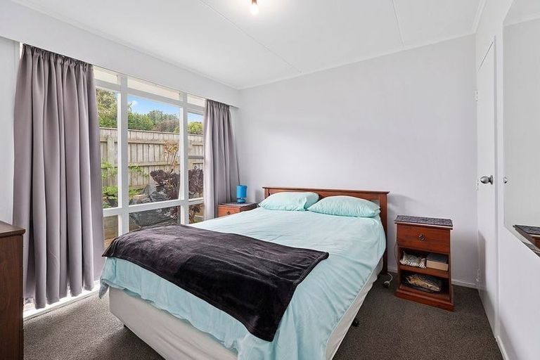 Photo of property in 3/22 Park Avenue, Titahi Bay, Porirua, 5022