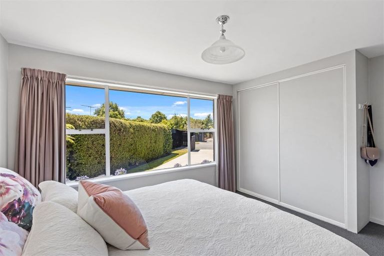 Photo of property in 39 Rossiter Avenue, Redwood, Christchurch, 8051