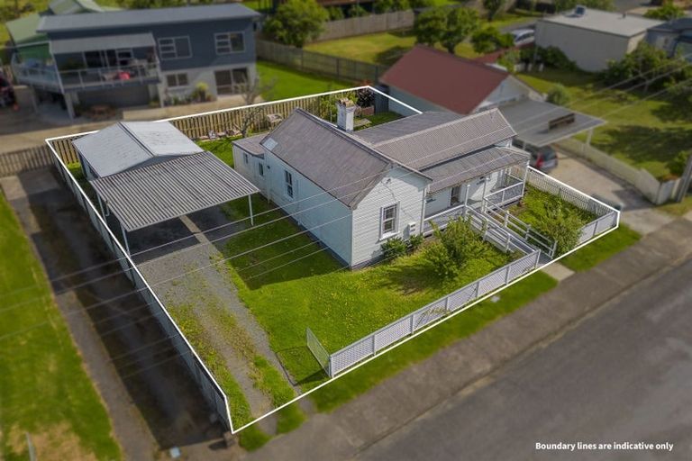 Photo of property in 316 Wharf Road, Coromandel, 3506