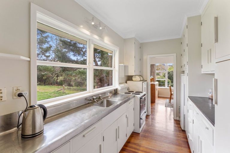 Photo of property in 332 Kuku East Road, Kuku, Levin, 5570