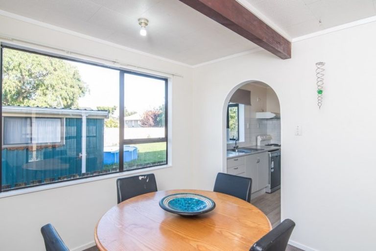 Photo of property in 35a Moana Road, Paraparaumu, 5032