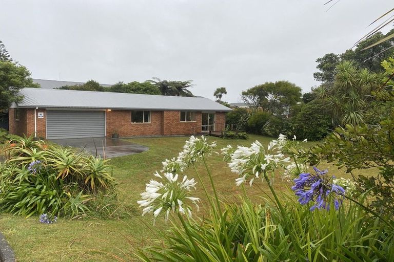 Photo of property in 2 Wilson Crescent, Karoro, Greymouth, 7805