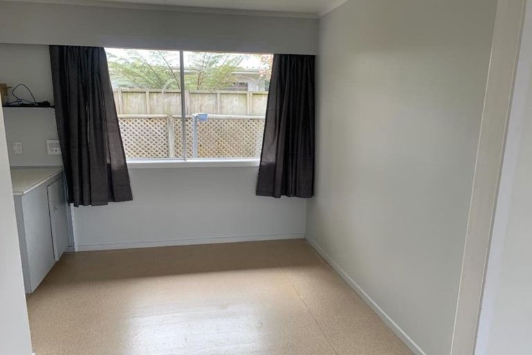 Photo of property in 14 Howden Road, Fairfield, Hamilton, 3214