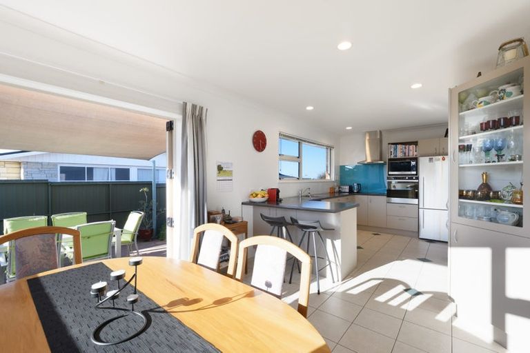 Photo of property in 38 Ridge Street, Otumoetai, Tauranga, 3110