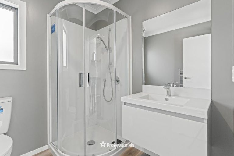 Photo of property in 38 Harry Martin Lane, Wainuiomata, Lower Hutt, 5014