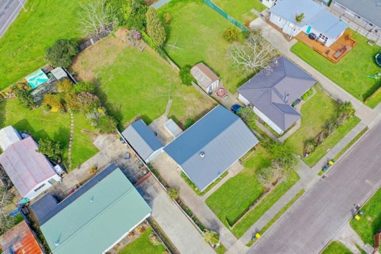 Photo of property in 6 Rimu Street, Edgecumbe, 3120