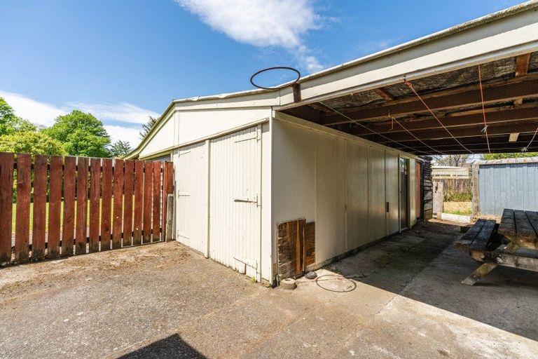 Photo of property in 152 Te Rangitautahanga Road, Turangi, 3334