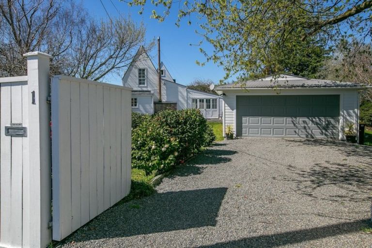 Photo of property in 3/1 Reading Street, Greytown, 5712