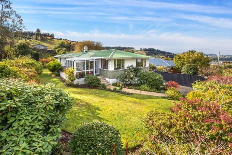 Photo of property in 86 Hall Road, Sawyers Bay, Port Chalmers, 9023