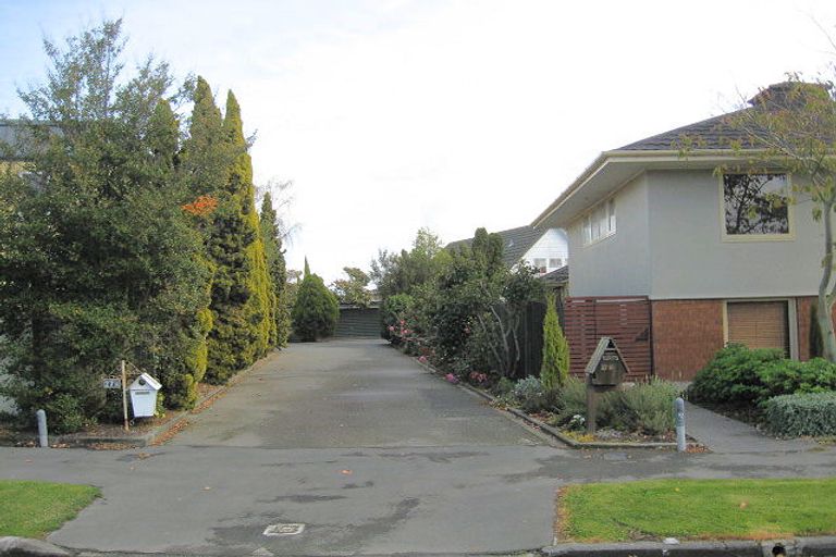 Photo of property in 27a Tudor Avenue, Ilam, Christchurch, 8041