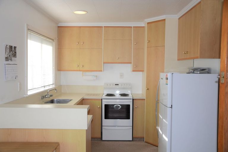 Photo of property in 30 Lenton Street, Aranui, Christchurch, 8061