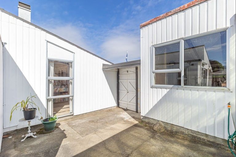 Photo of property in 33 Highbury Drive, Levin, 5510