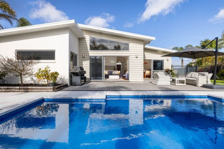 Photo of property in 40 Santa Cruz Drive, Papamoa Beach, Papamoa, 3118