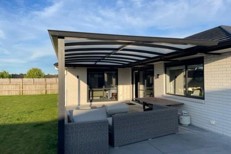 Photo of property in 21 Longstaff Drive, Bell Block, New Plymouth, 4312