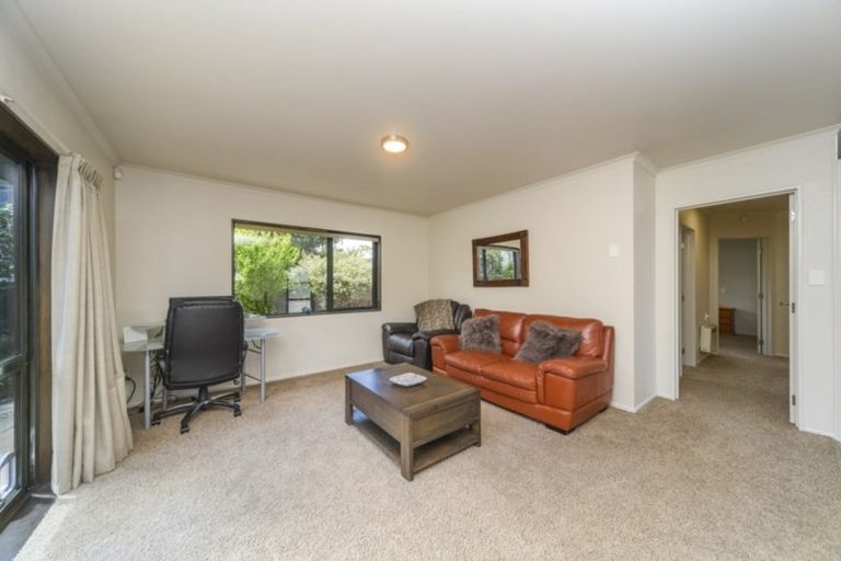 Photo of property in 29a Botanical Road, Takaro, Palmerston North, 4412