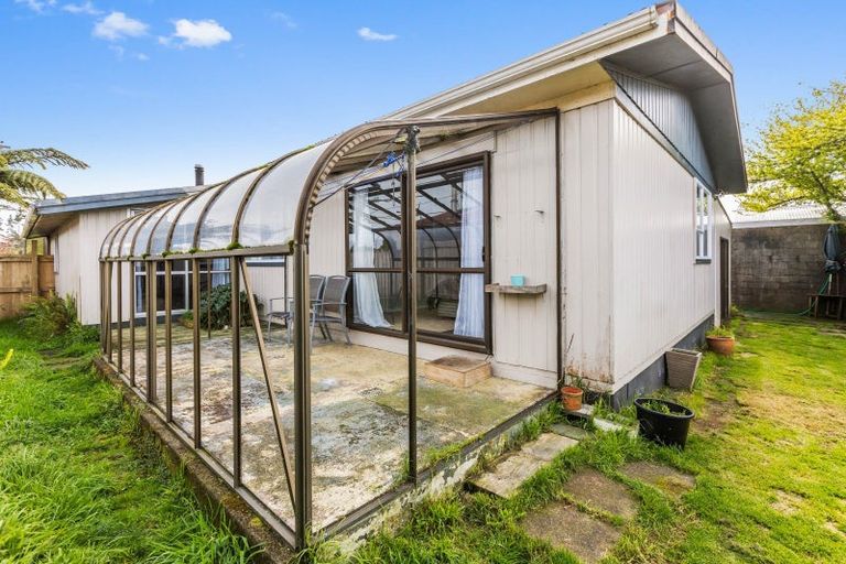 Photo of property in 25 Konini Street, Inglewood, 4330