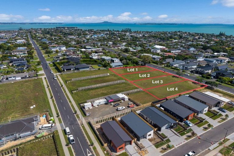 Photo of property in 1 Kakahi Road, Beachlands, 2018
